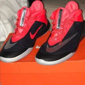 Nike Future Flight GS